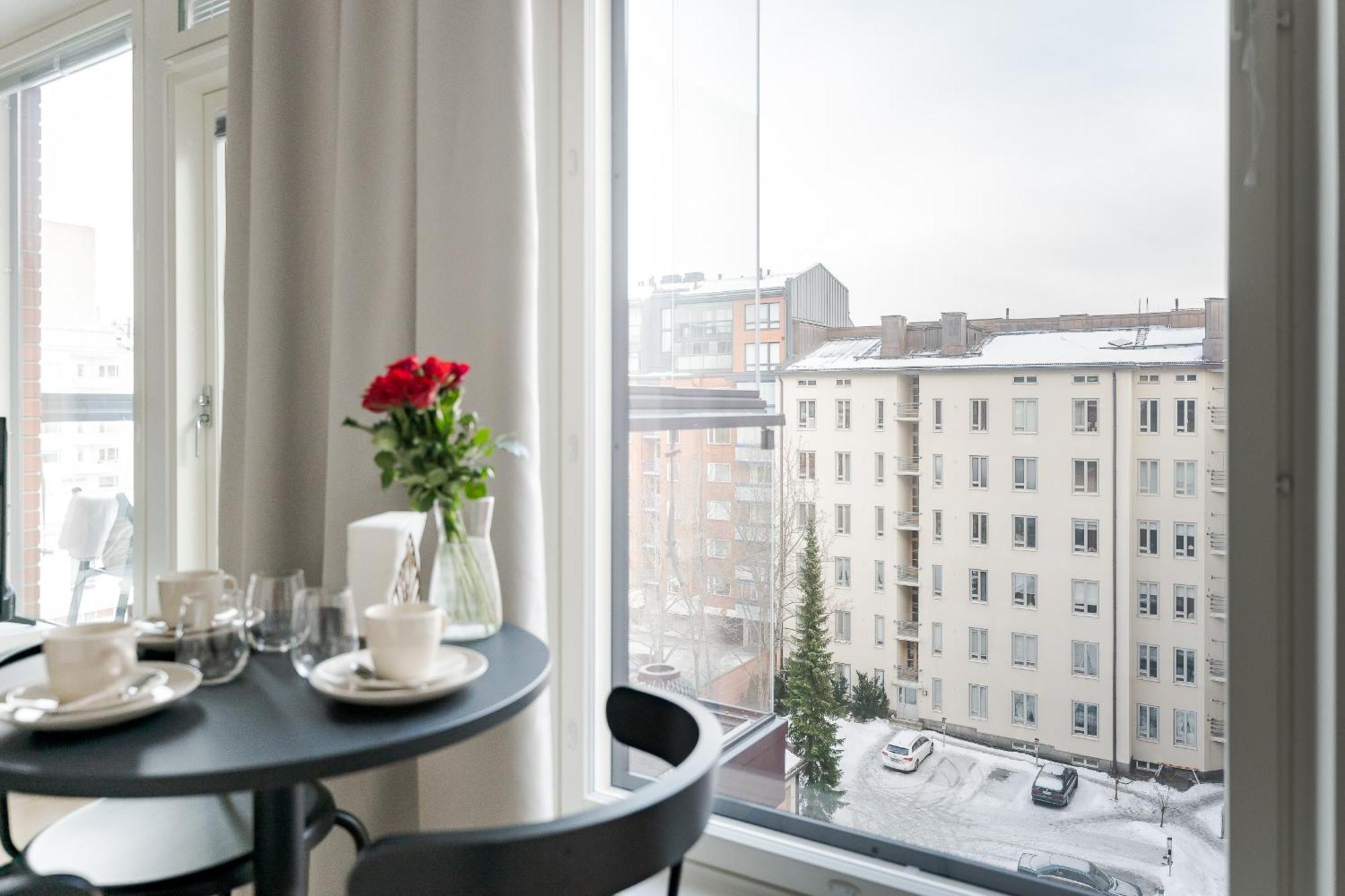 탐페레 Great Location, Quiet And New With Balcony&Cafe 아파트 외부 사진